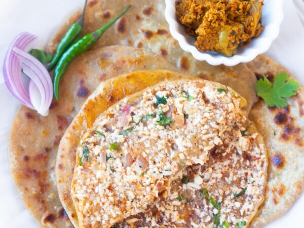 Paneer Paratha (2pcs)